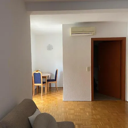 Begic Makarska