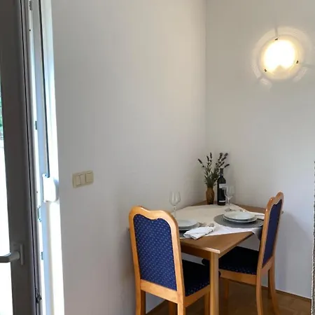 Begic Apartment *
