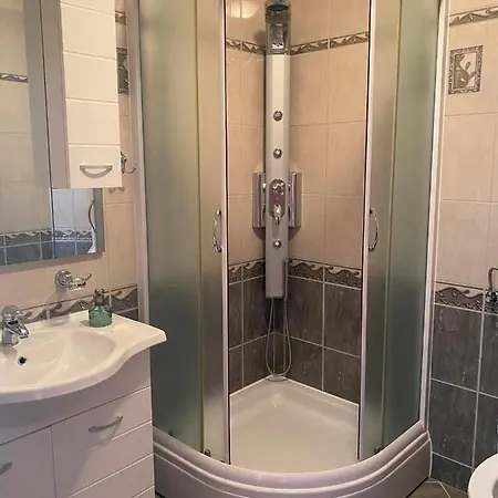 Begic Lägenhet Makarska